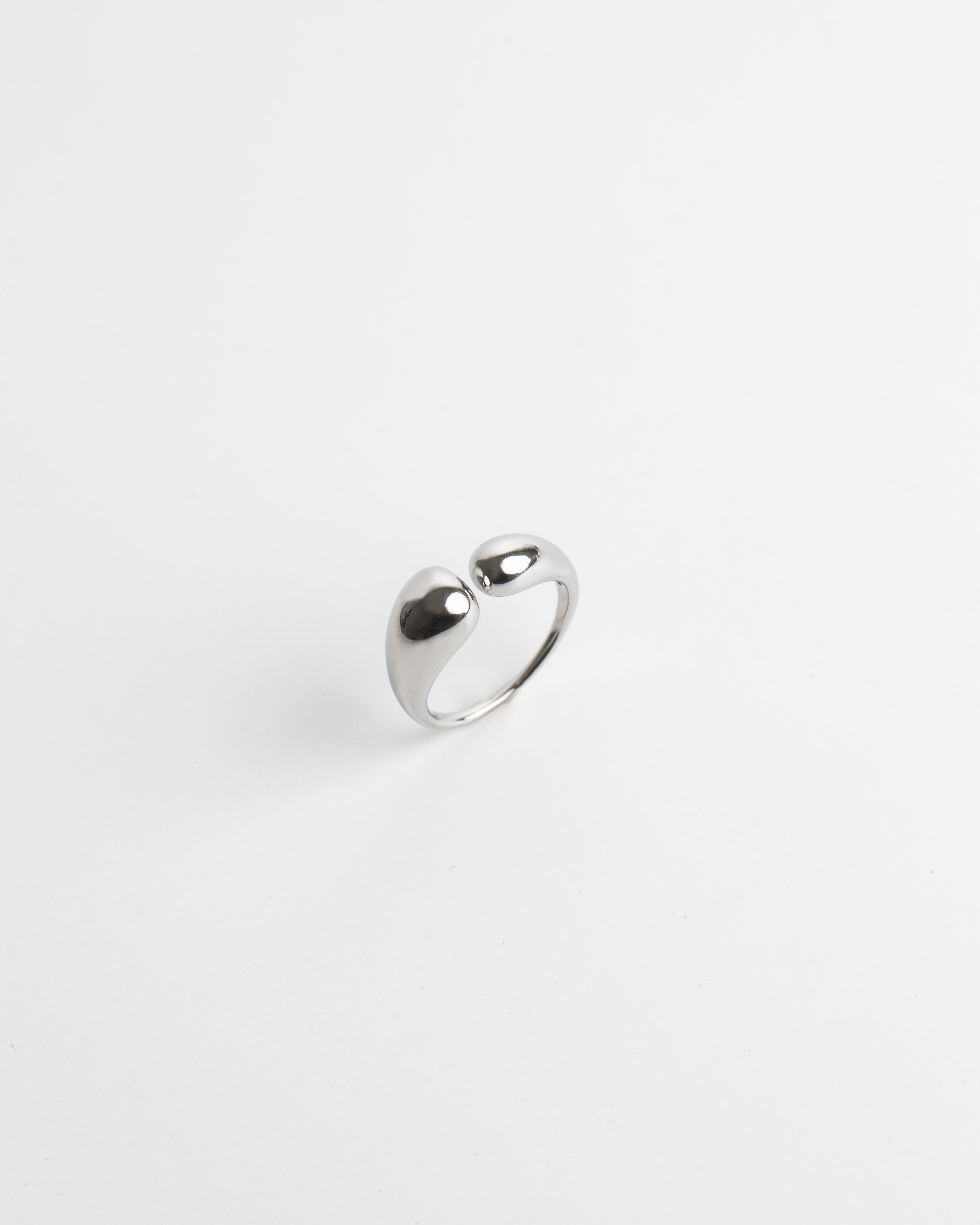 Juna Ring