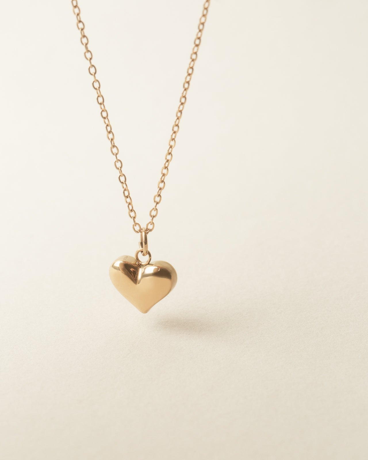 Heart piece necklace discount